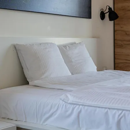 Rentplanet - Apartament Wyszynskiego 43 * Wroclaw